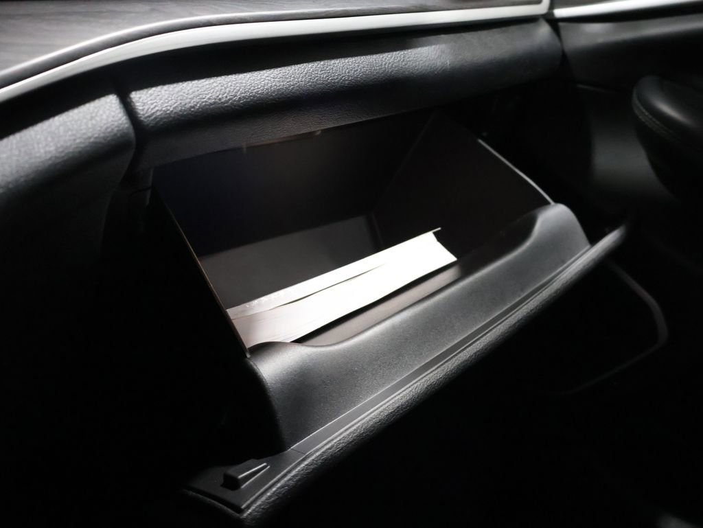 Used 2021 Jeep Grand Cherokee L Limited image 31