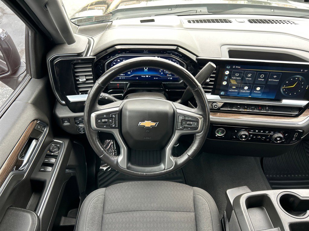 Used 2022 Chevrolet Silverado 1500 LT image 5