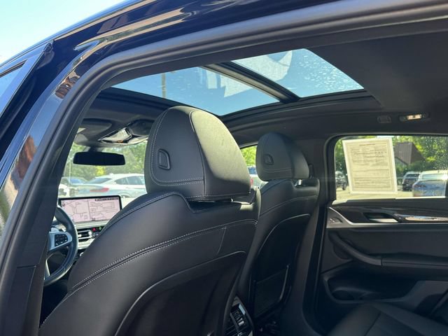 Certified 2023 BMW X4 M40i AWD/4WD image 24
