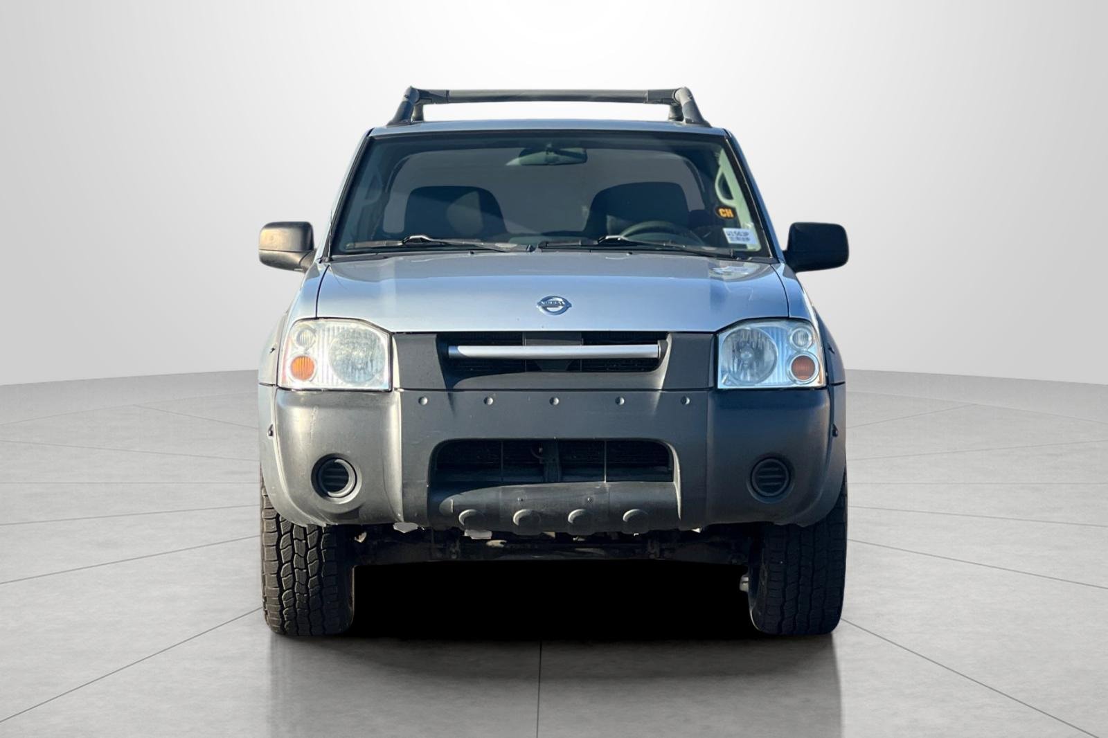 Used 2002 Nissan Frontier XE image 6