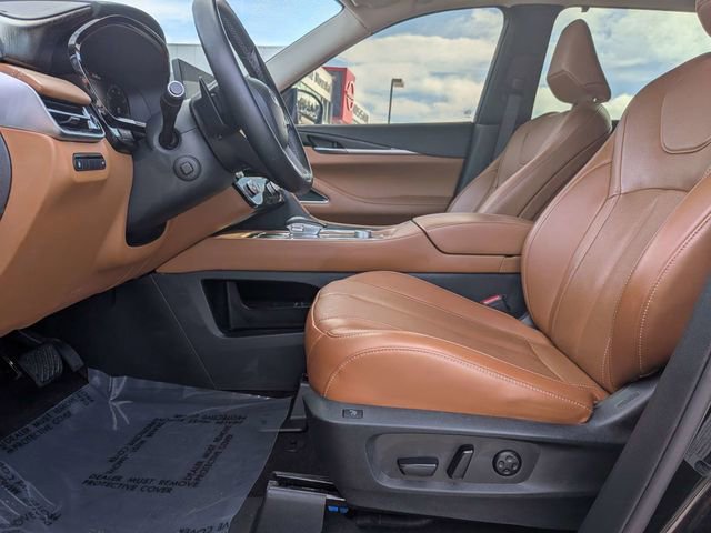 Used 2023 INFINITI QX60 Sensory w/ Cargo Package image 19