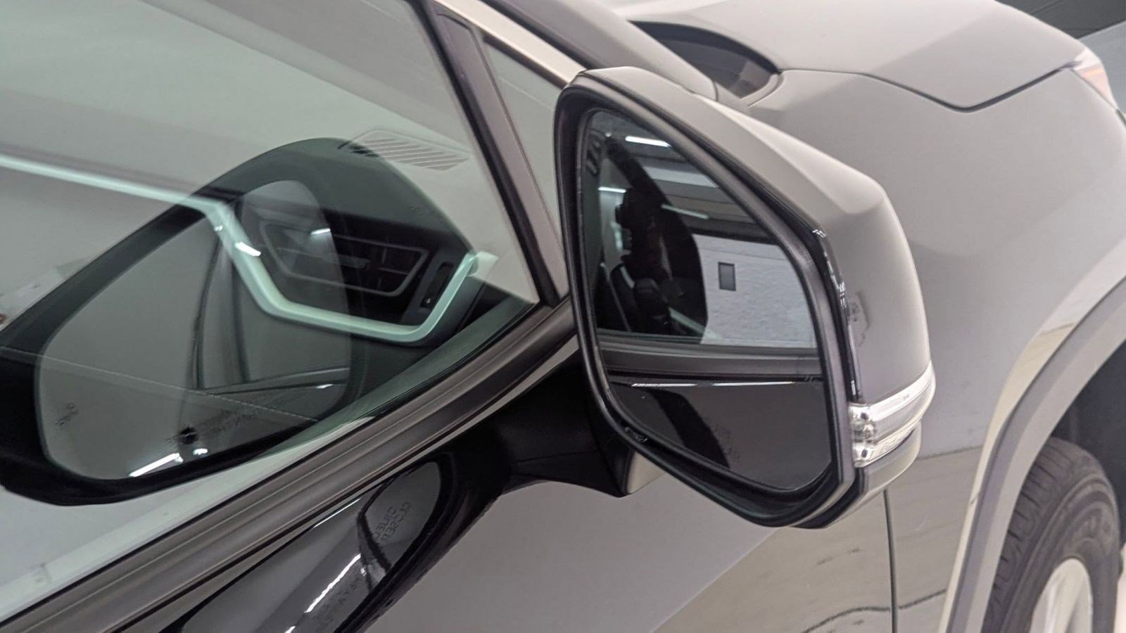 Used 2024 Toyota RAV4 XLE image 22