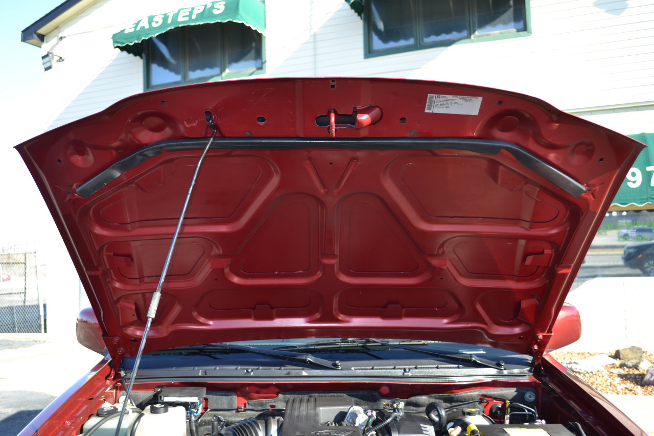 Used 2011 Chevrolet Colorado LT image 40