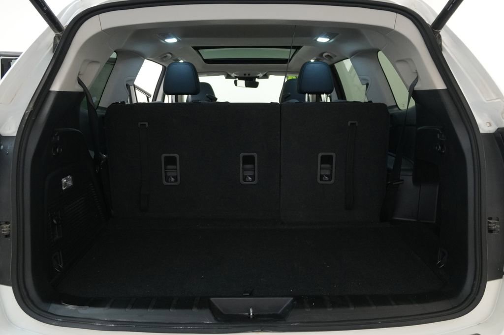 Used 2024 Subaru Ascent Onyx Edition image 27