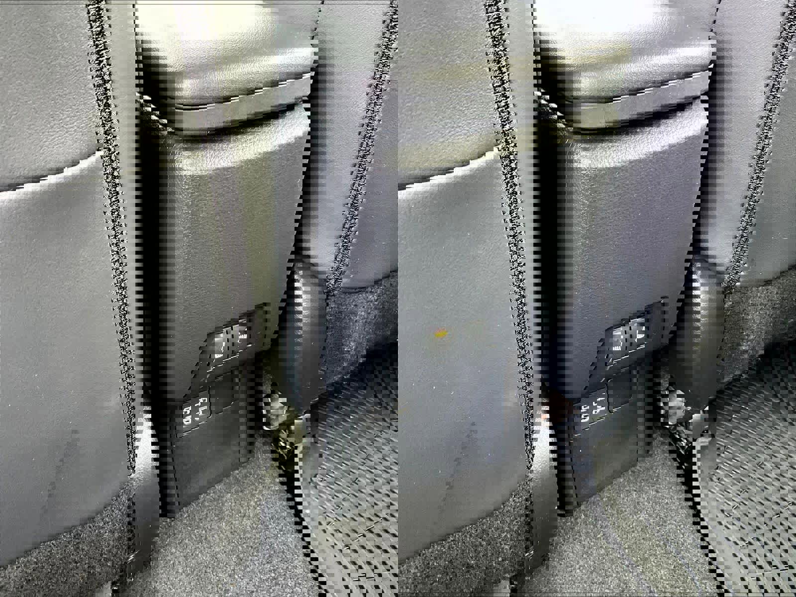 Used 2024 Toyota Prius Limited image 28