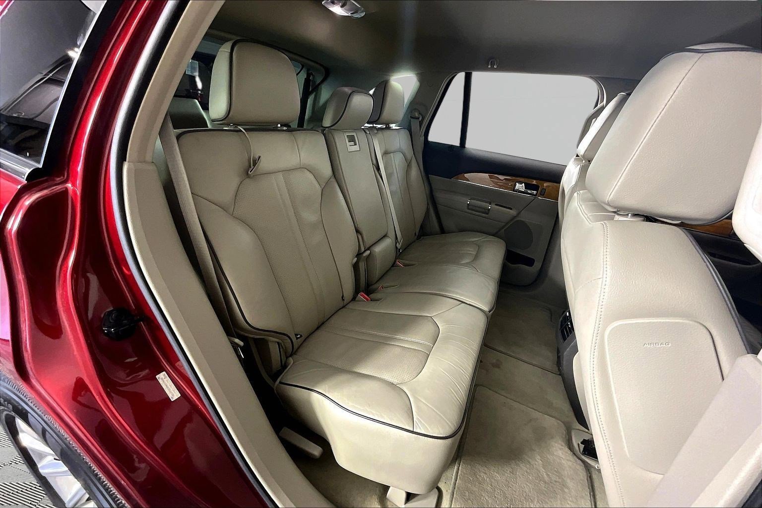 Used 2013 Lincoln MKX FWD image 24