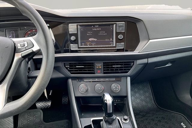 Used 2021 Volkswagen Jetta S image 6