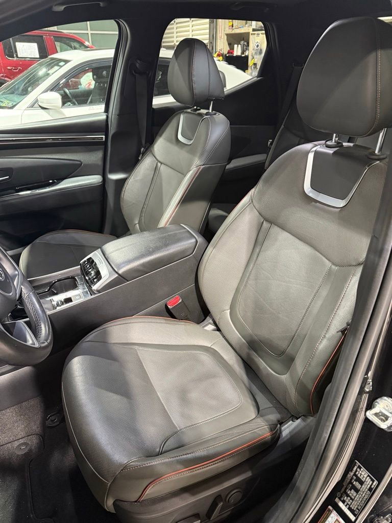 Used 2023 Hyundai Santa Cruz Limited w/ Cargo Package image 3