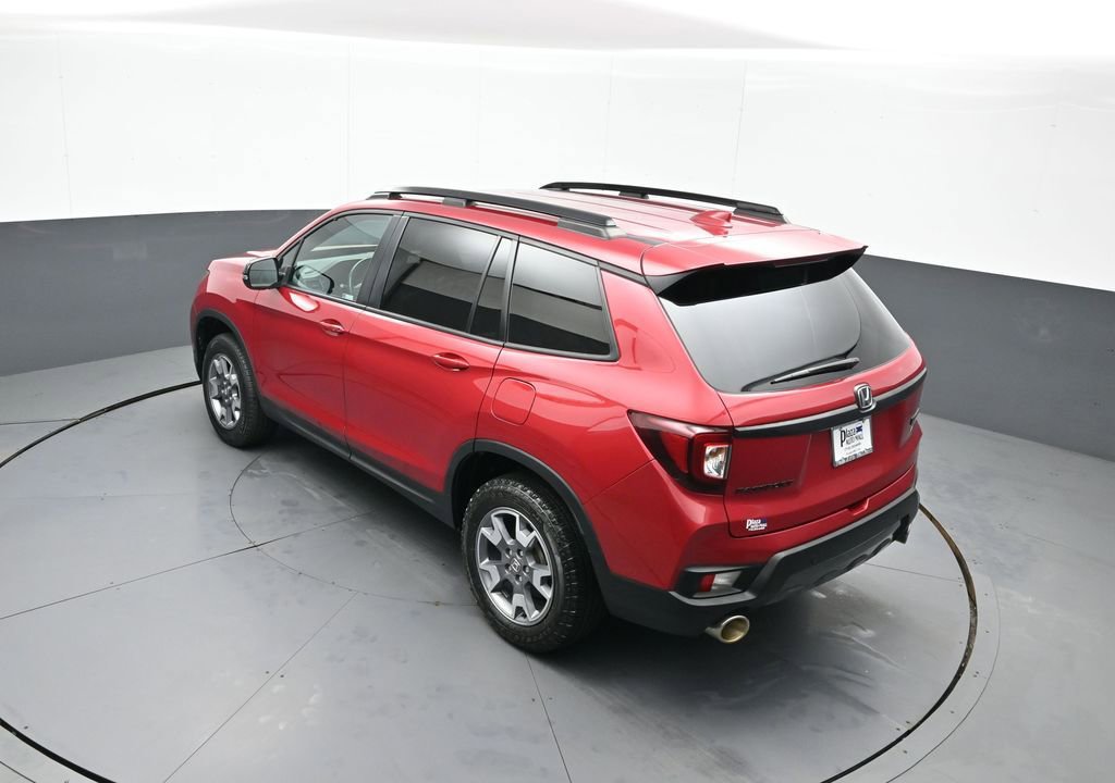 Certified 2023 Honda Passport TrailSport image 40