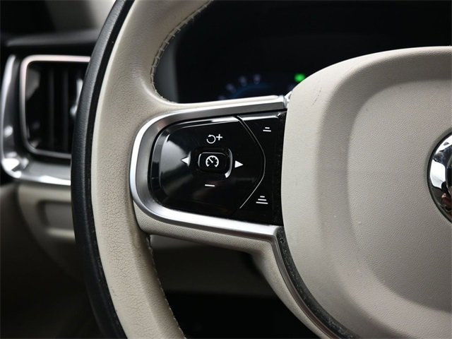 Used 2024 Volvo S60 B5 Ultimate image 25