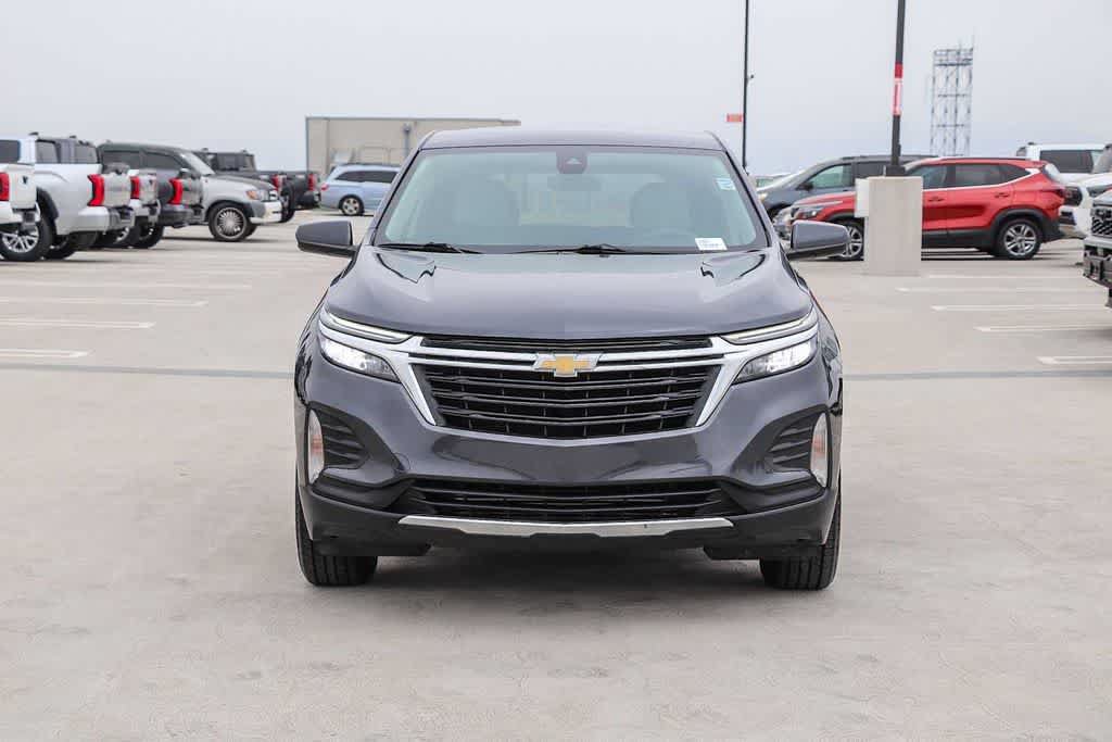 Used 2022 Chevrolet Equinox LT AWD/4WD image 2