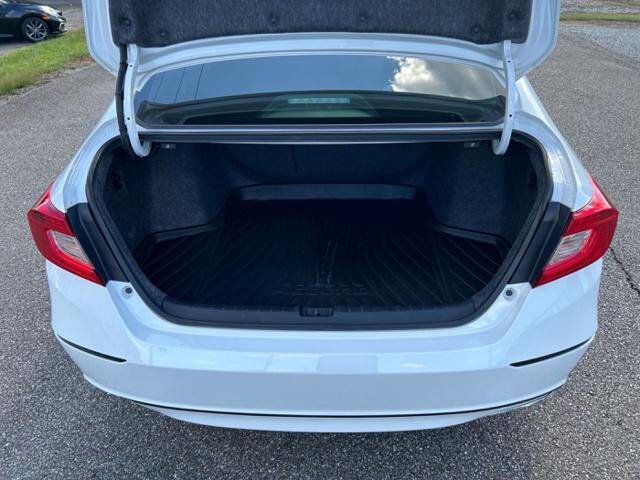 Used 2022 Honda Accord Sport image 17