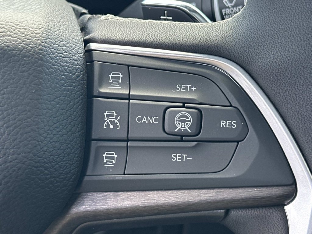 New 2026 Jeep Grand Cherokee Limited AWD/4WD image 25