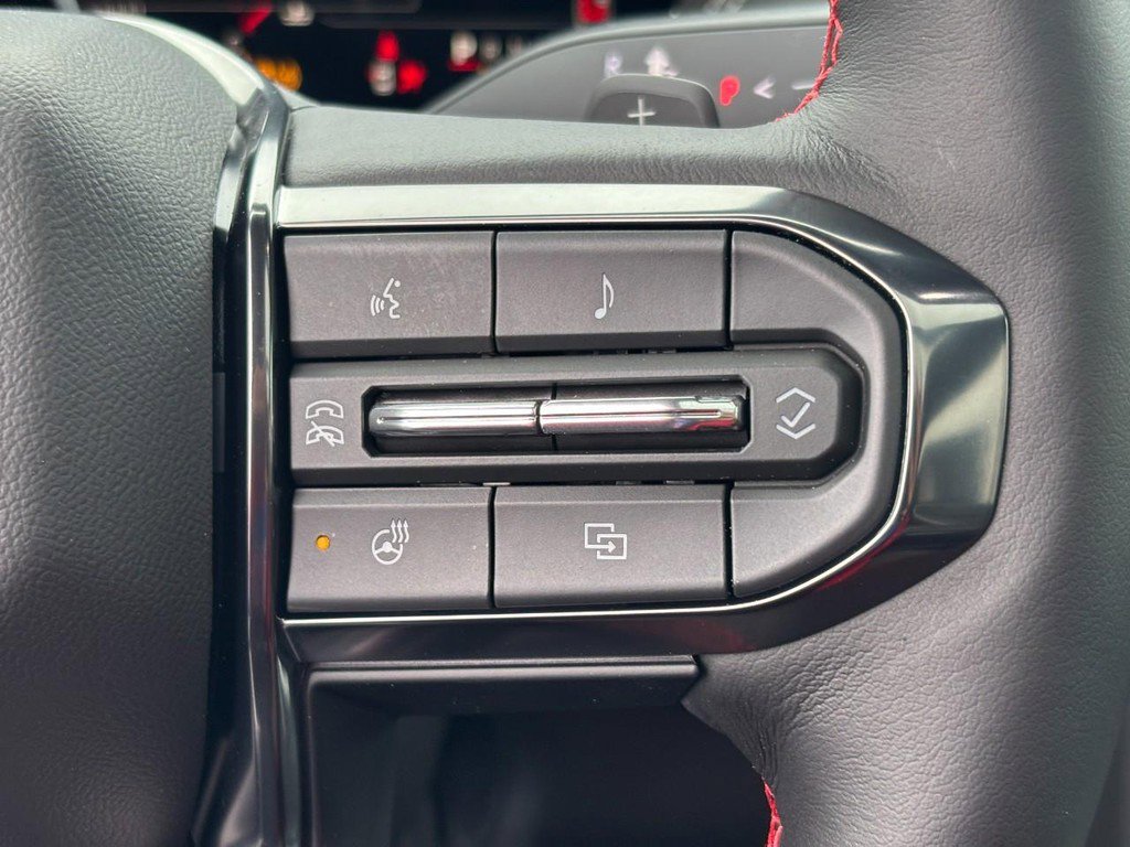 New 2026 GMC Yukon XL AT4 Ultimate w/ LPO, Illumination Package image 18