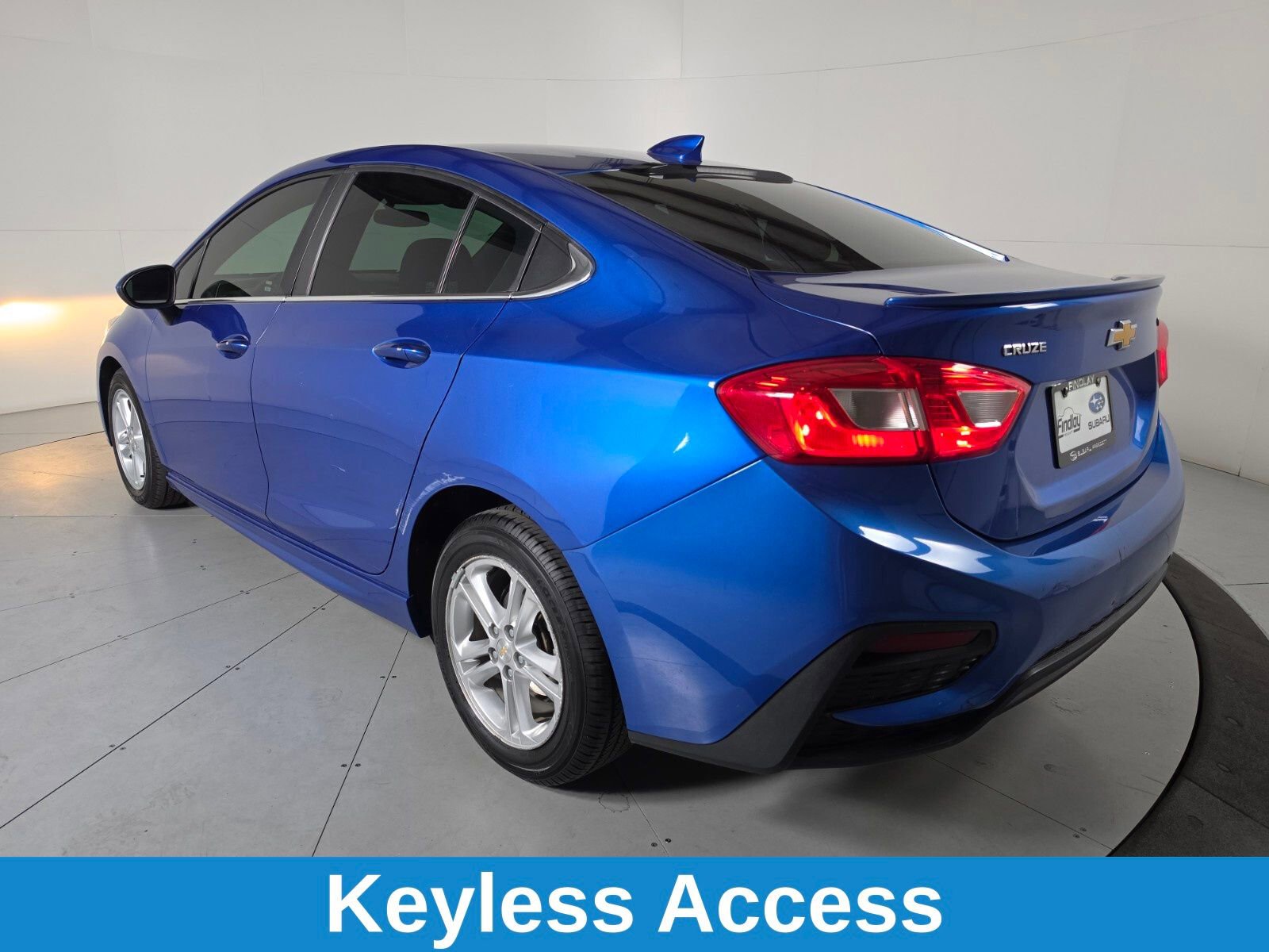 Used 2016 Chevrolet Cruze LT w/ Convenience Package FWD image 4