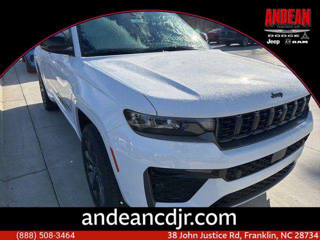 New 2026 Jeep Grand Cherokee Limited AWD/4WD image 1