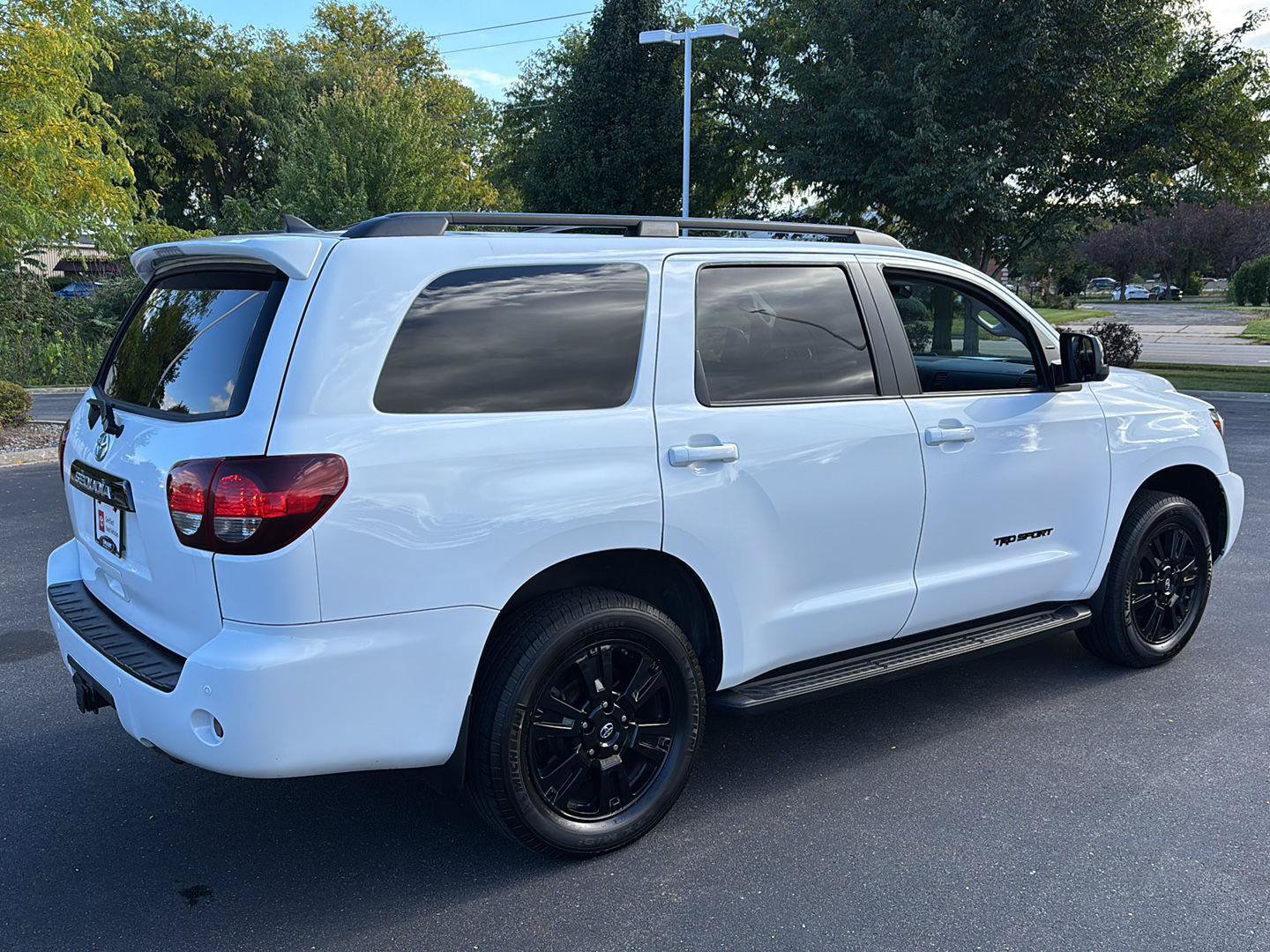 Used 2019 Toyota Sequoia TRD Sport w/ TRD Sport Premium Package AWD/4WD image 10