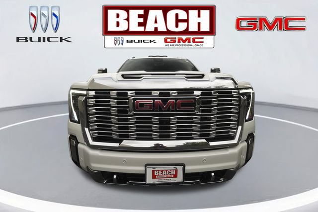 Used 2025 GMC Sierra 2500 Denali w/ Denali Reserve Package AWD/4WD image 8