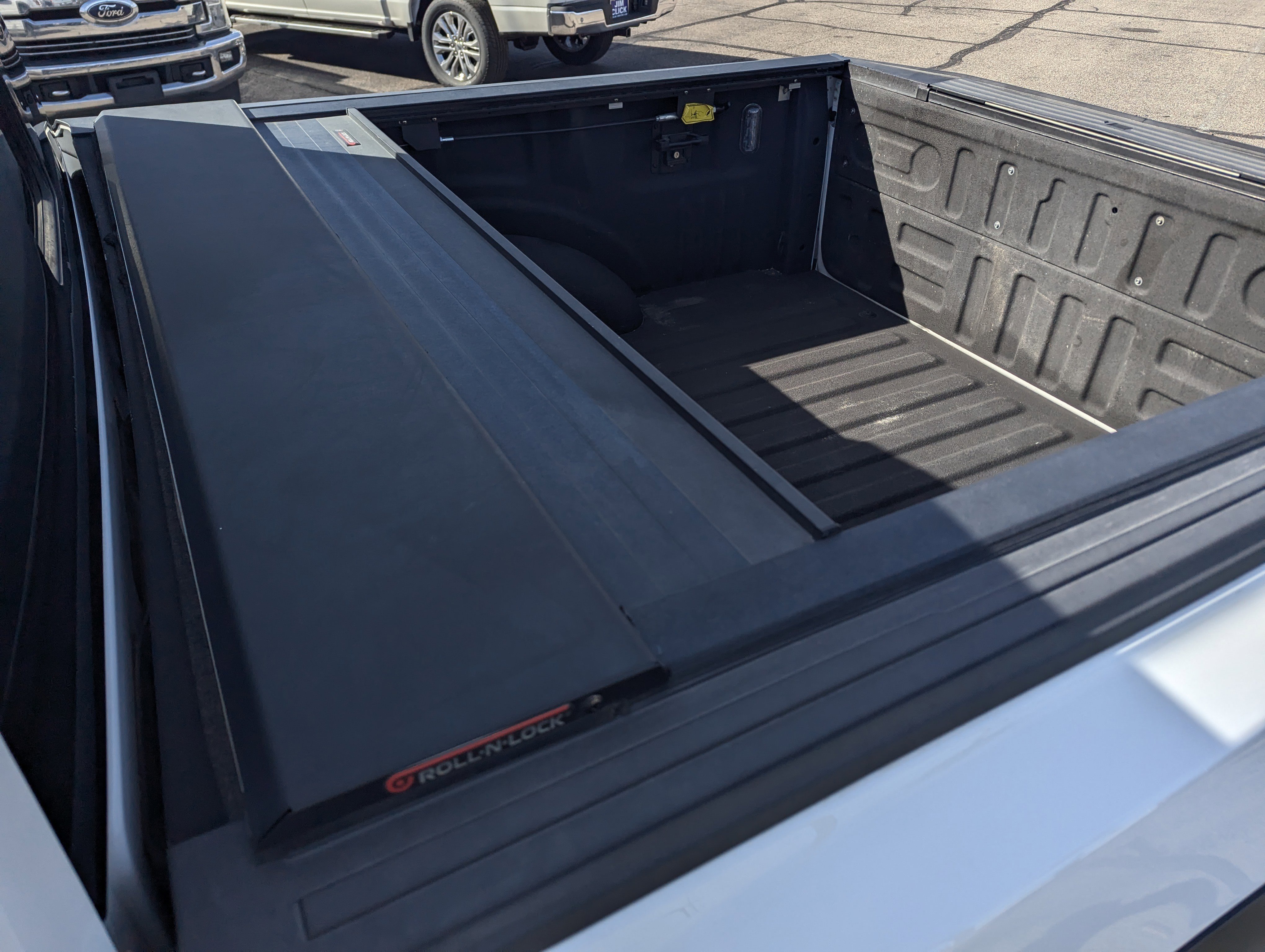 Certified 2019 Ford F150 Raptor w/ Equipment Group 802A Luxury image 8