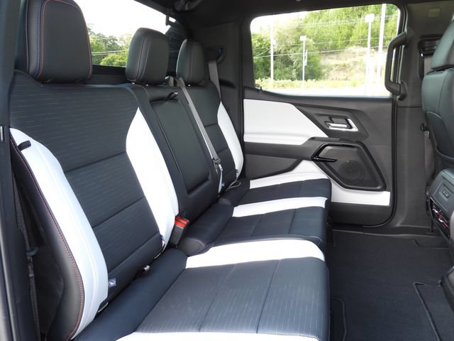 Used 2025 Chevrolet Silverado EV RST AWD/4WD image 46