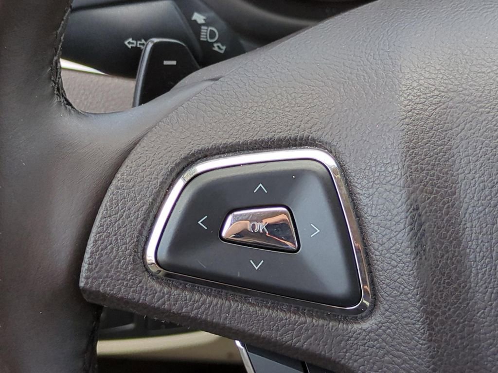 Used 2015 Lincoln MKC FWD w/ Equipment Group 102A Reserve image 27