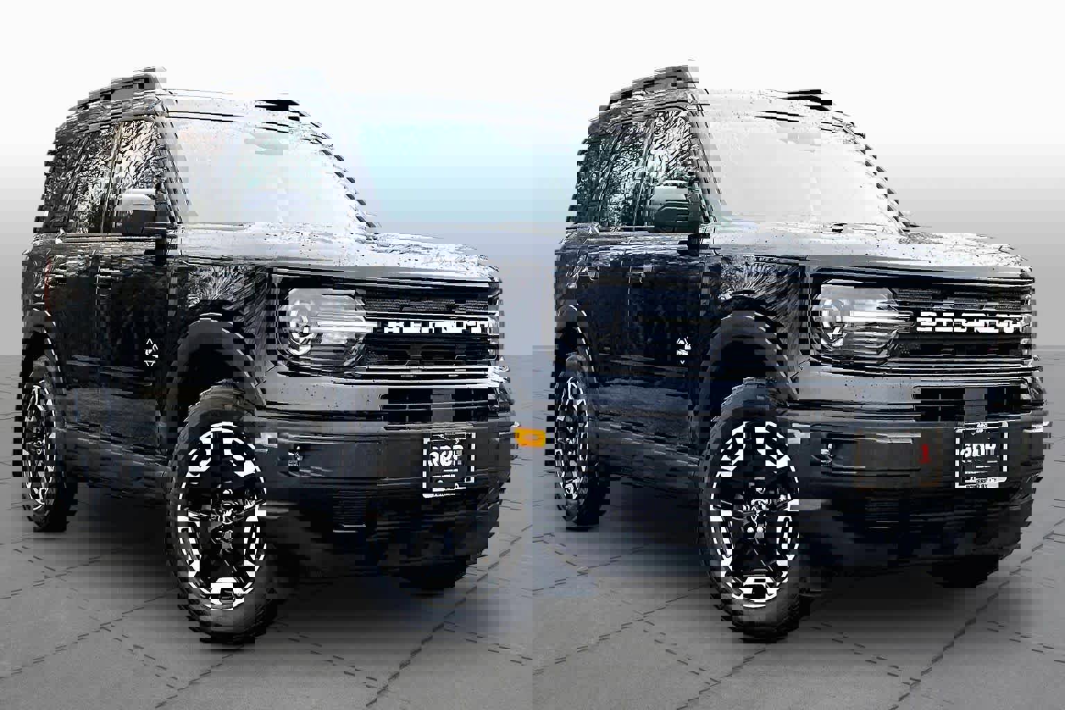 Used 2023 Ford Bronco Sport Outer Banks w/ Tech Package AWD/4WD image 3