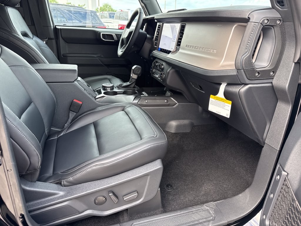 New 2026 Ford Bronco Outer Banks AWD/4WD image 22