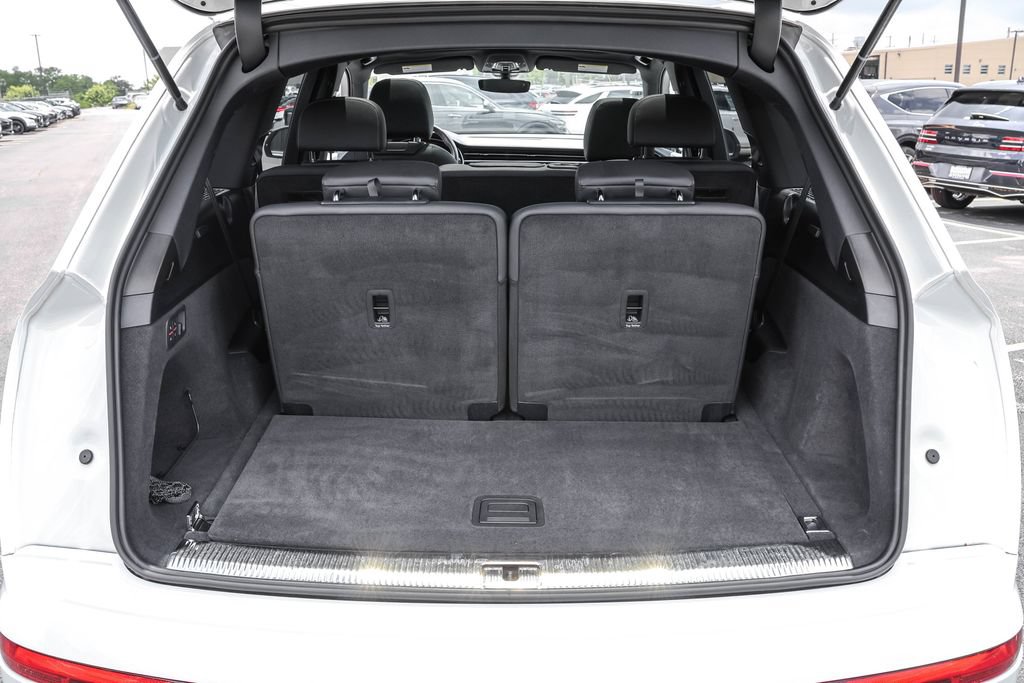 Used 2025 Audi Q7 3.0T Premium Plus AWD/4WD image 29