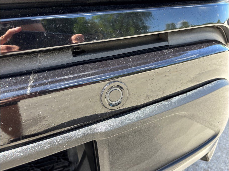 Used 2022 Ford F150 Lightning XLT w/ Equipment Group 312A High image 14