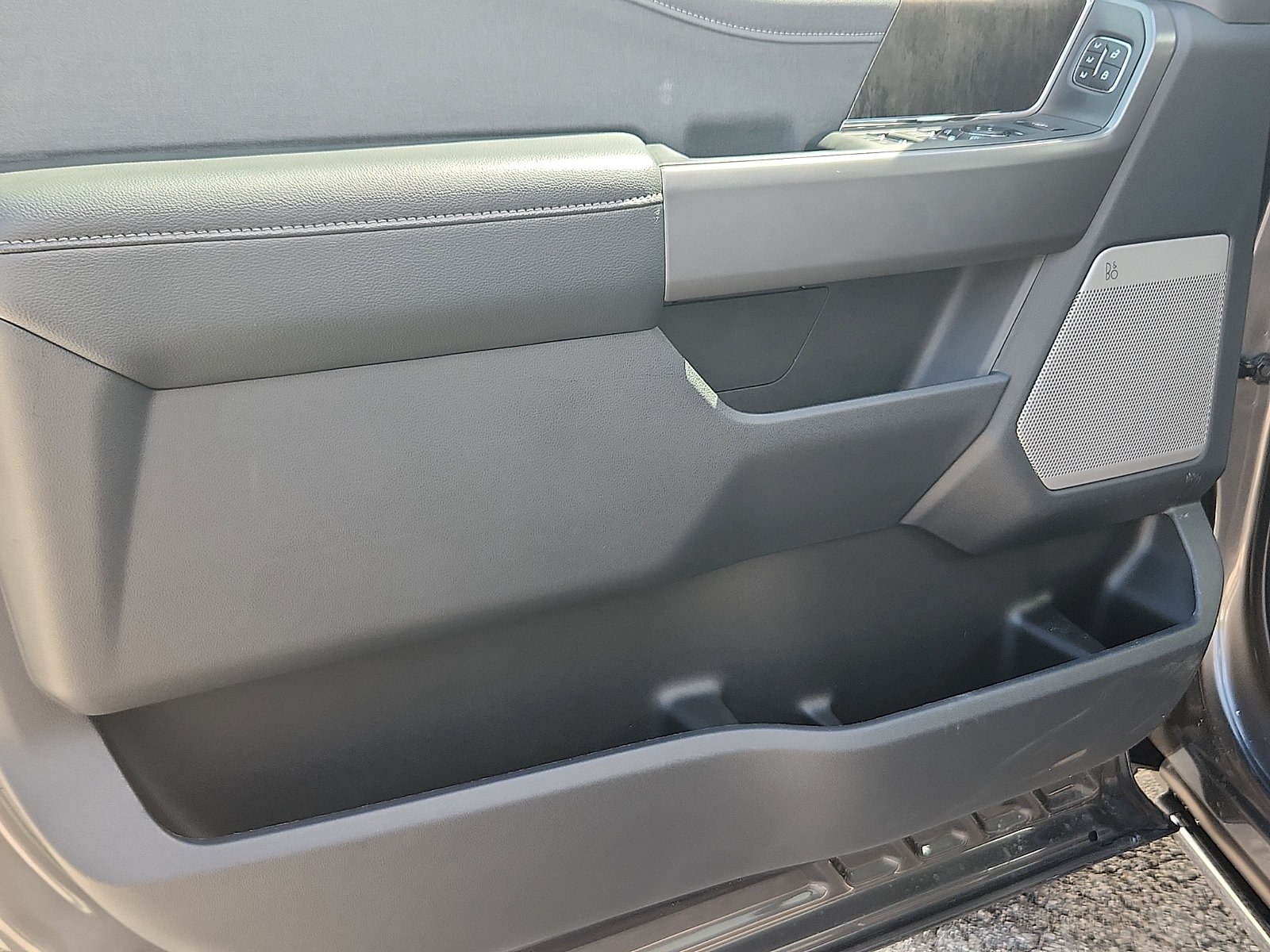 New 2026 Ford F250 Lariat AWD/4WD image 8
