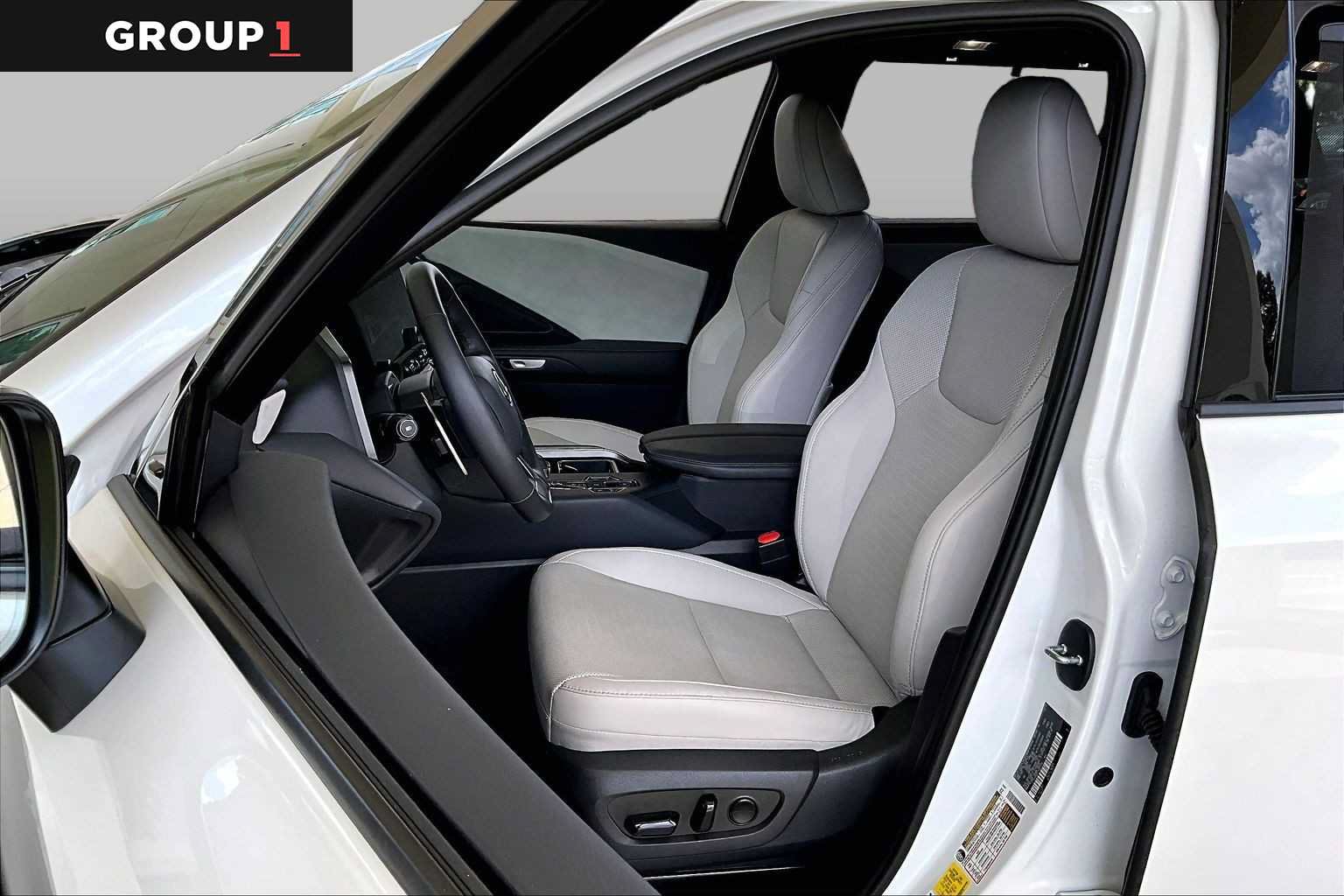 Used 2026 Lexus TX 350 AWD w/ Technology Package image 7