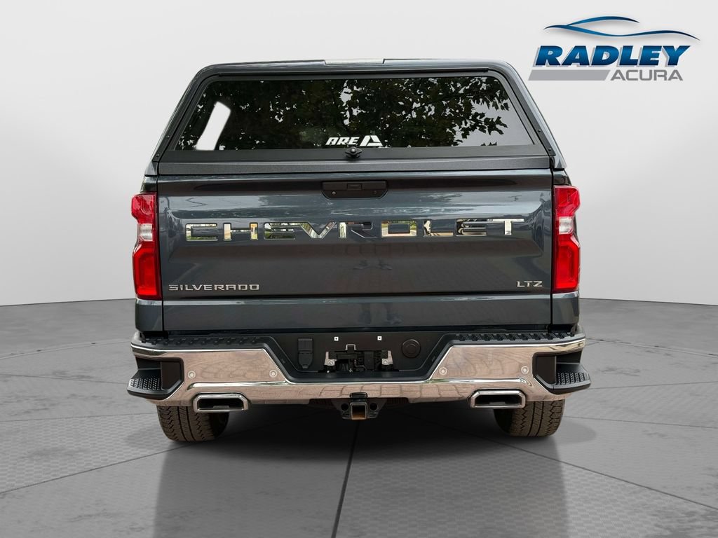 Used 2020 Chevrolet Silverado 1500 LTZ w/ LTZ Premium Package AWD/4WD image 5