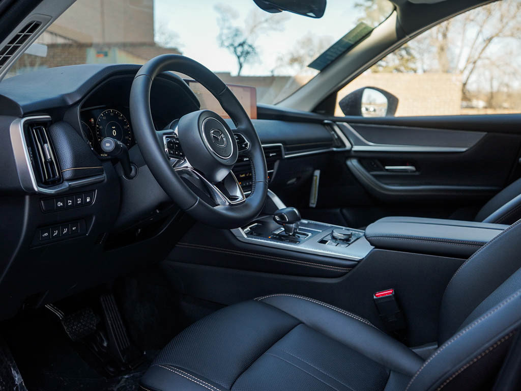 New 2026 MAZDA CX-90 Plug-In Hybrid w/Premium Sport AWD/4WD image 19