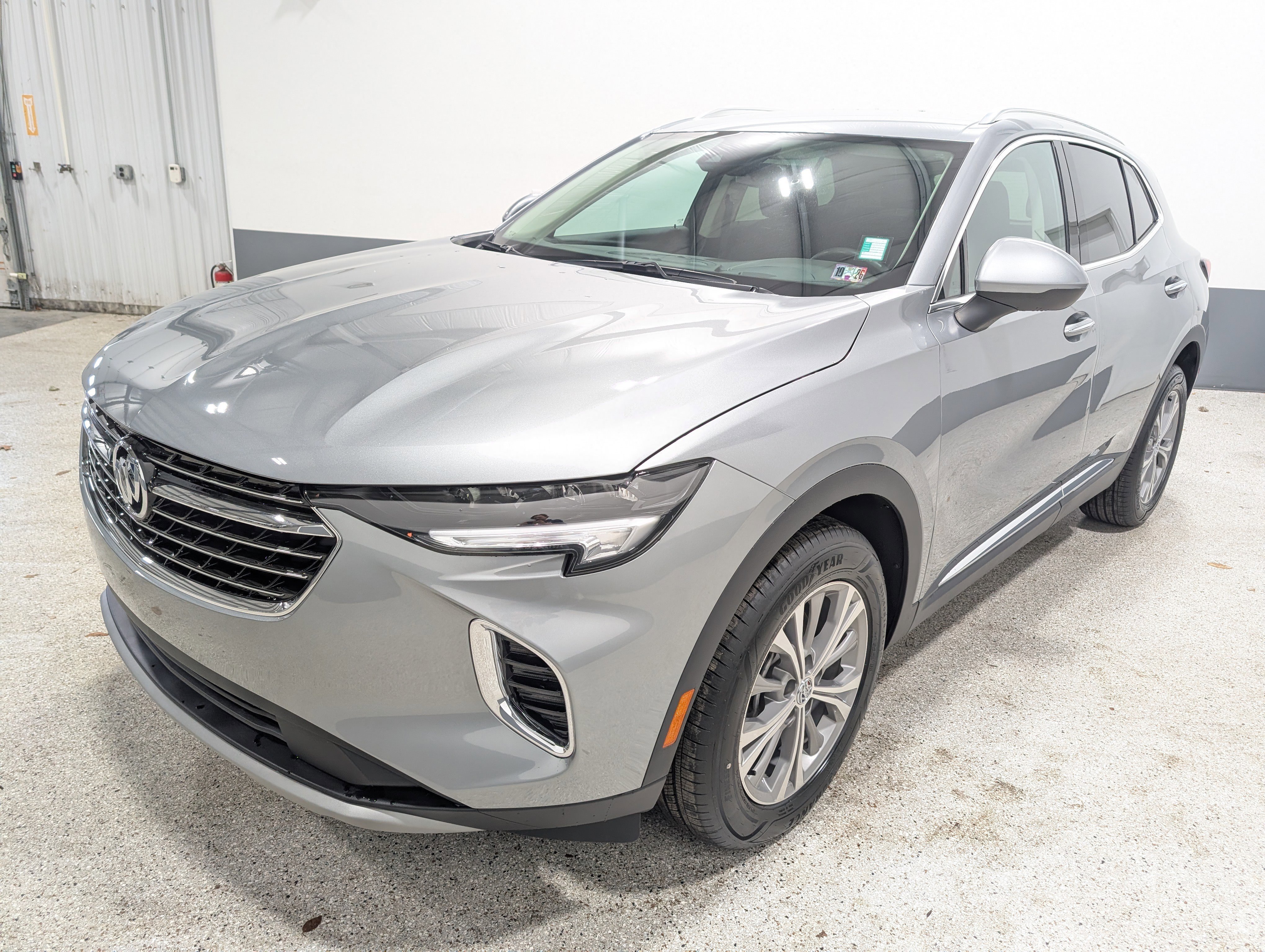 Used 2023 Buick Envision Preferred image 7