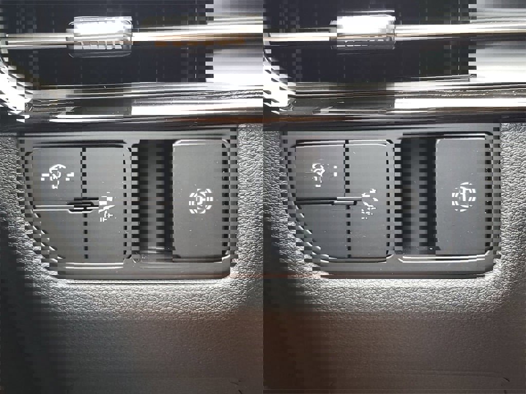 New 2026 Kia Sportage LX image 19