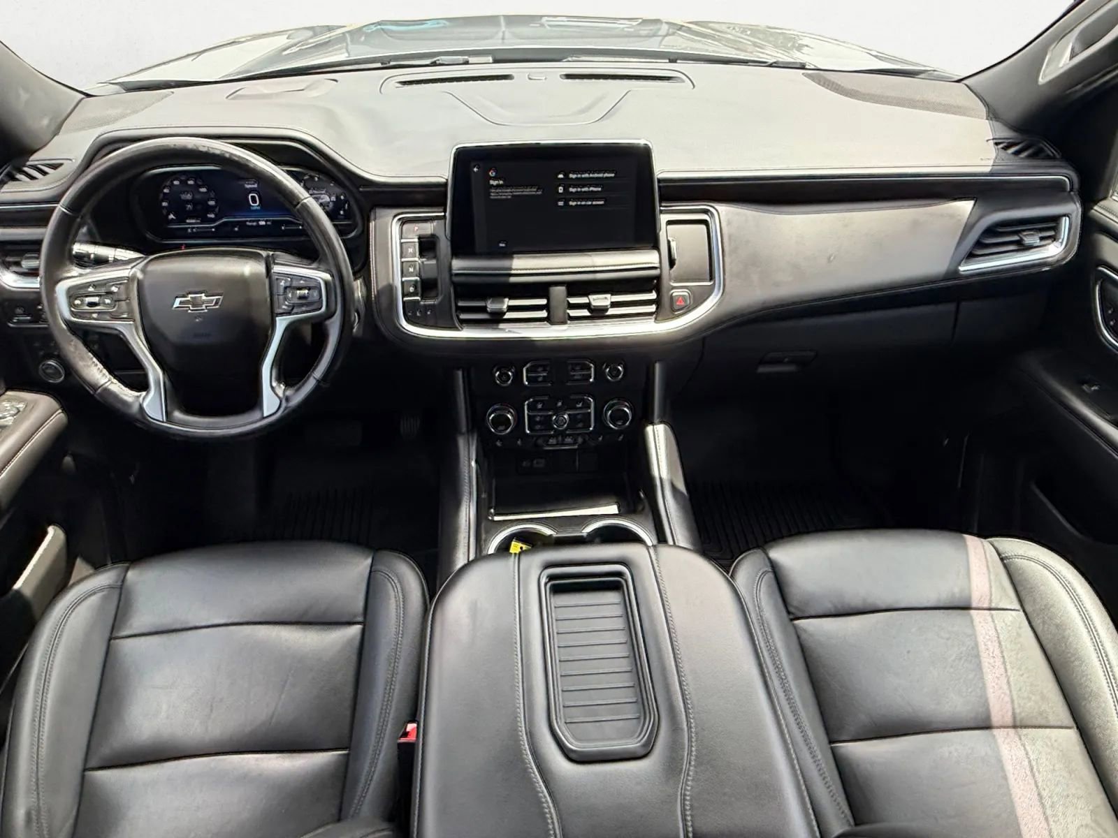 Used 2022 Chevrolet Suburban Z71 AWD/4WD image 12
