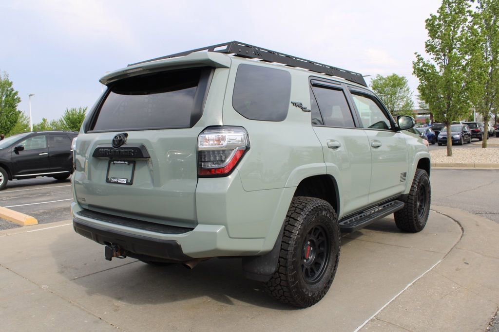 Used 2022 Toyota 4Runner TRD Off-Road Premium w/ Moonroof Package AWD/4WD image 7