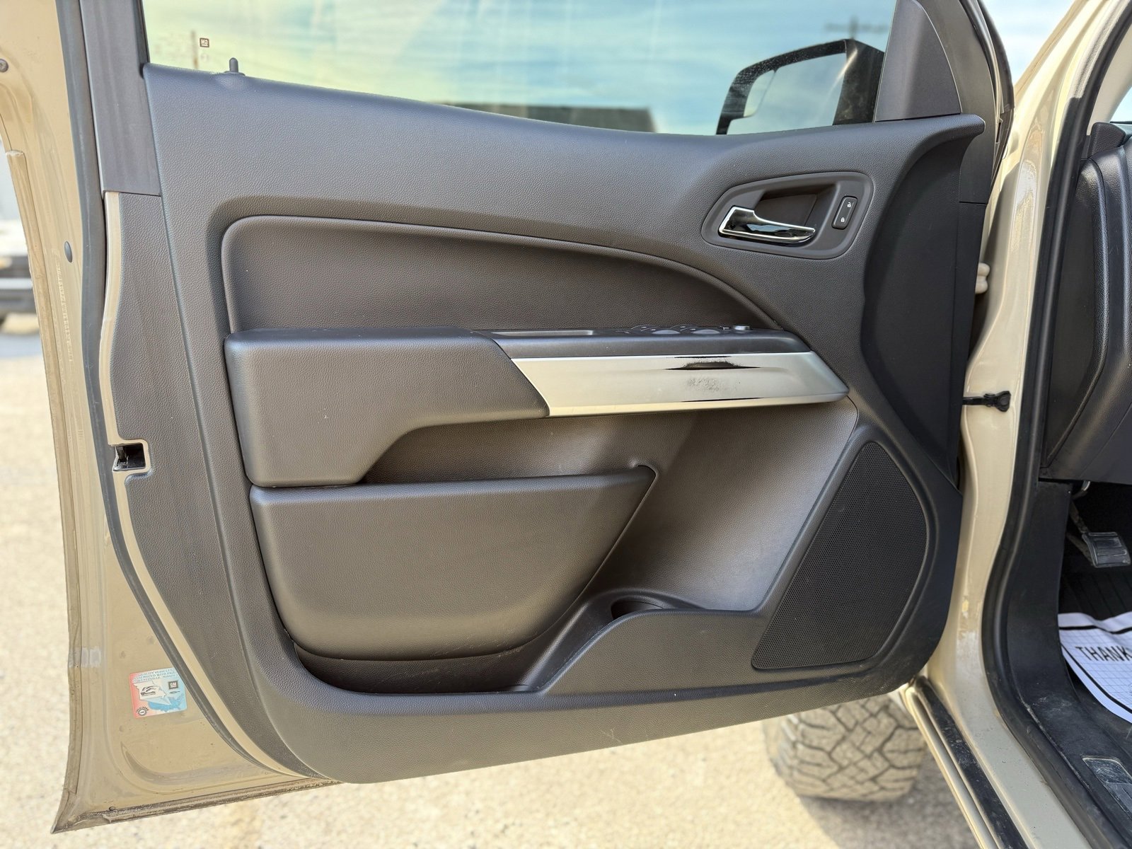 Used 2022 Chevrolet Colorado ZR2 image 18