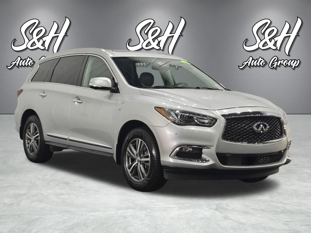 Used 2020 INFINITI QX60 Luxe w/ Essential Package AWD/4WD image 2