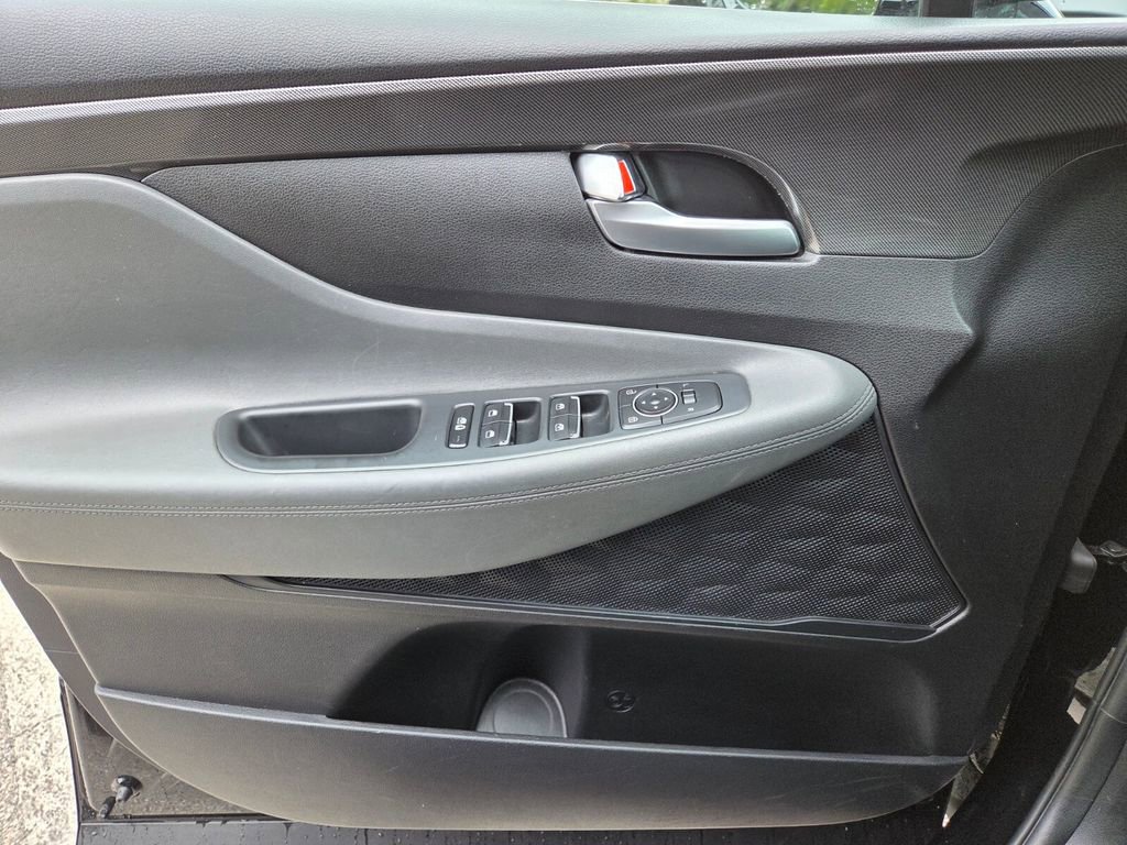 Used 2023 Hyundai Santa Fe SEL image 24