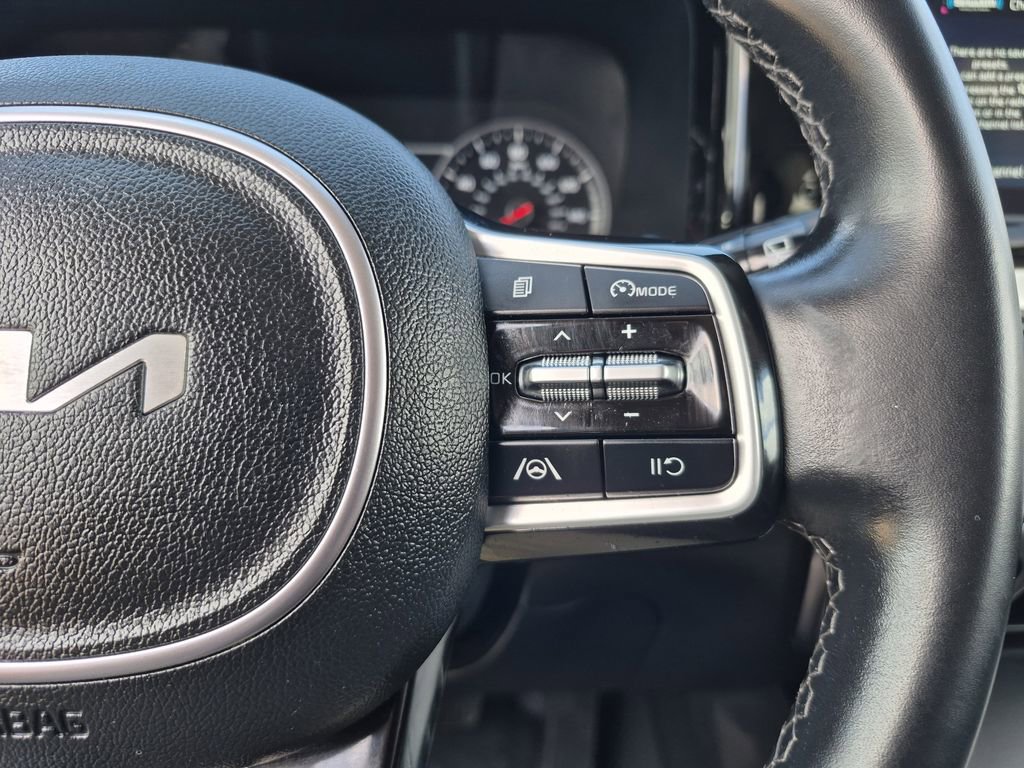 Certified 2023 Kia Sorento S AWD/4WD image 21