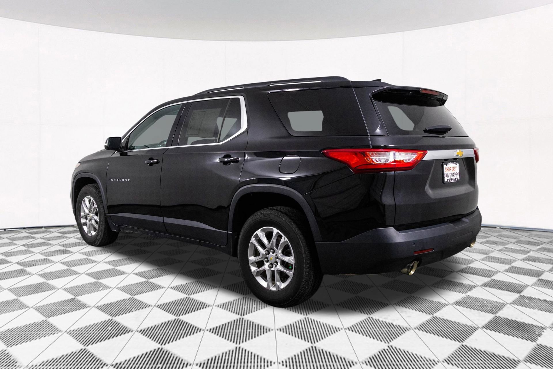 Used 2021 Chevrolet Traverse LT image 12