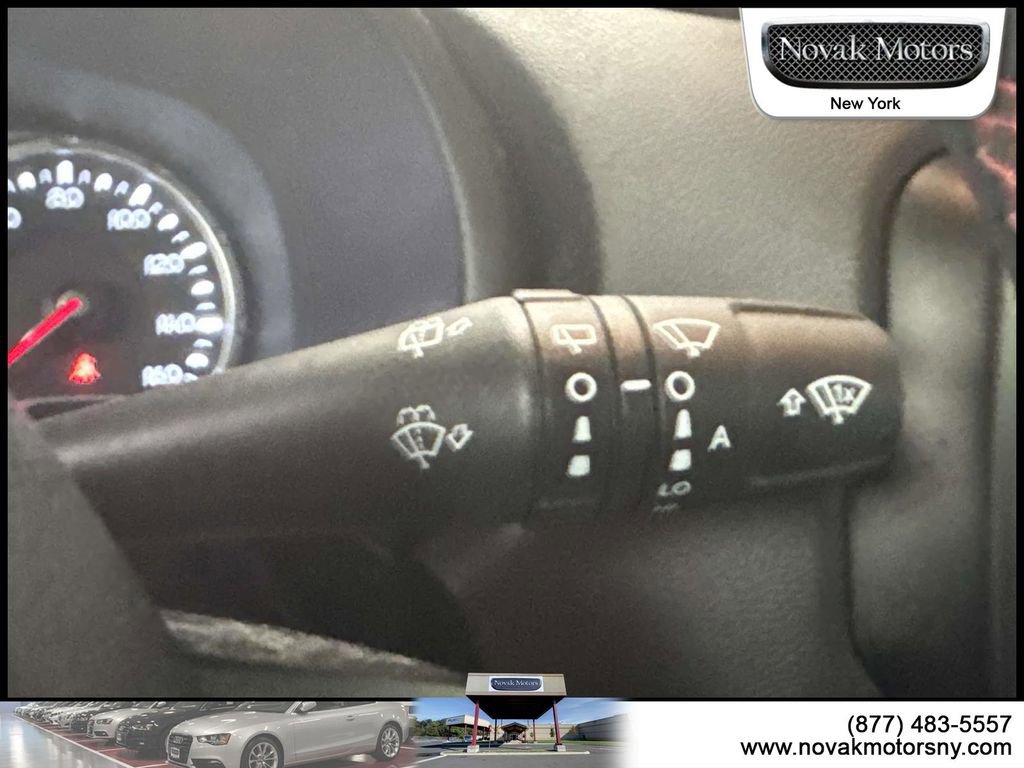 Used 2023 Jeep Renegade Trailhawk image 21