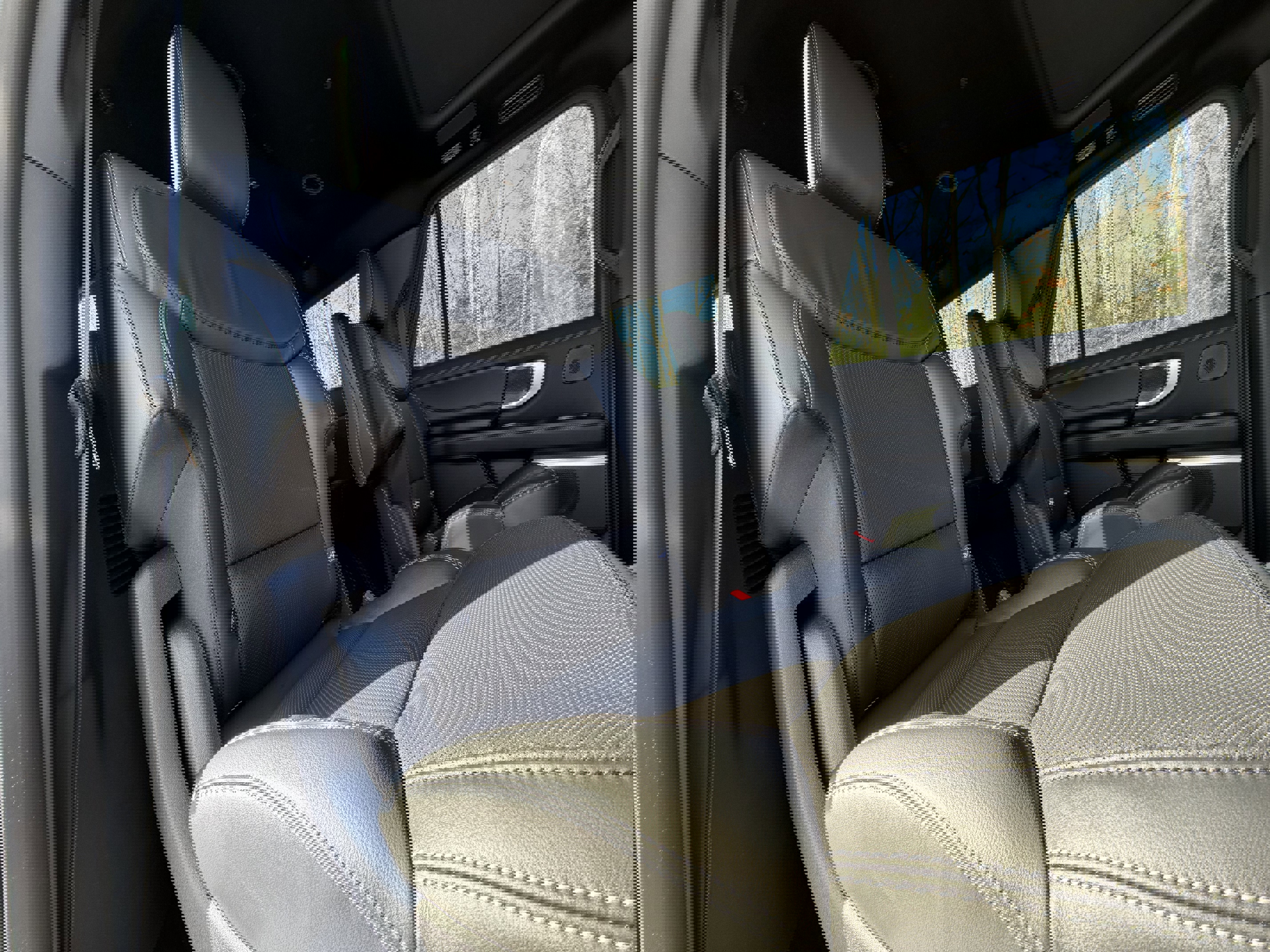 New 2025 Ford Expedition Max Platinum w/ Stealth Performance Package image 29