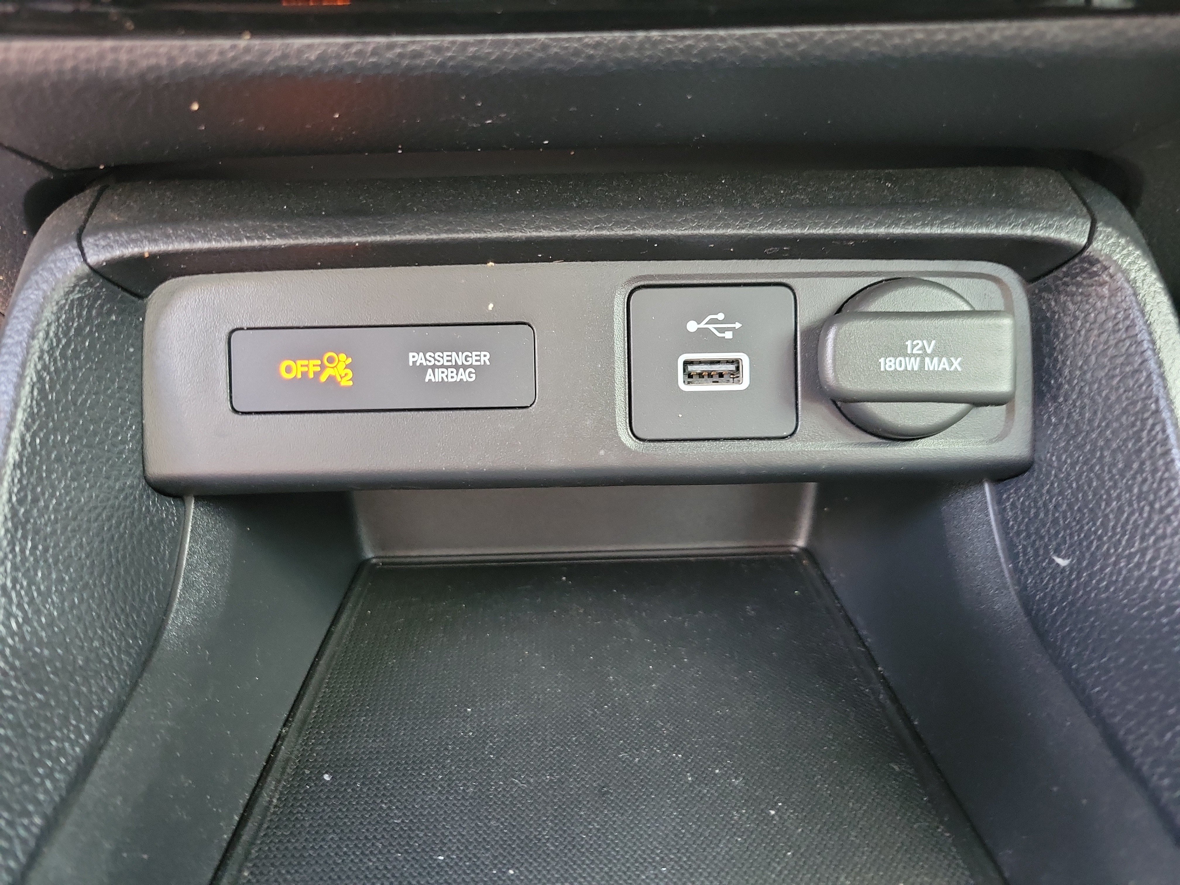Used 2023 Honda Civic LX image 9