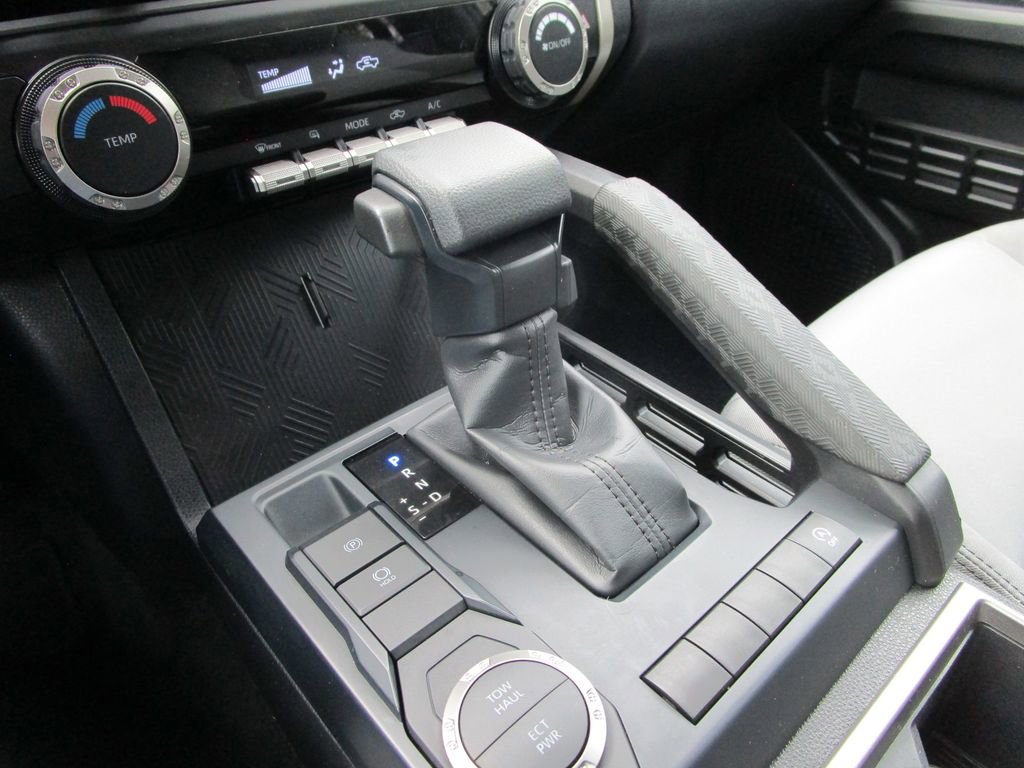 Used 2024 Toyota Tacoma SR5 image 34