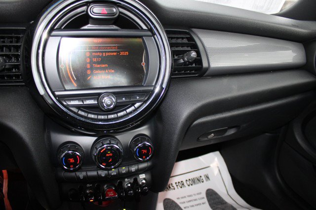 Used 2018 MINI Cooper Convertible FWD image 20
