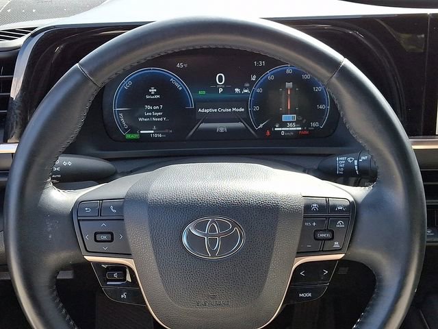 Used 2023 Toyota Crown XLE image 21