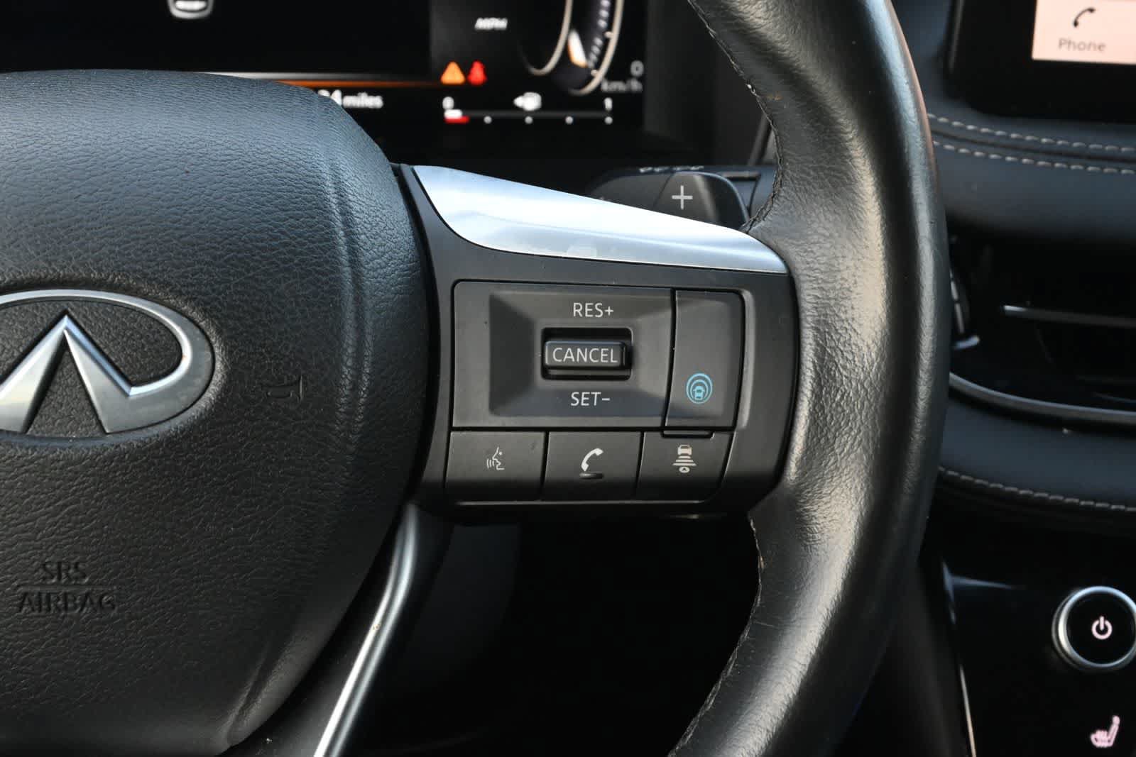 Used 2023 INFINITI QX60 Luxe AWD/4WD image 11