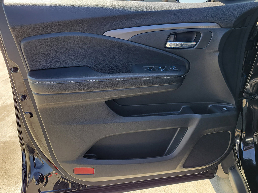 Used 2023 Honda Ridgeline Sport image 18